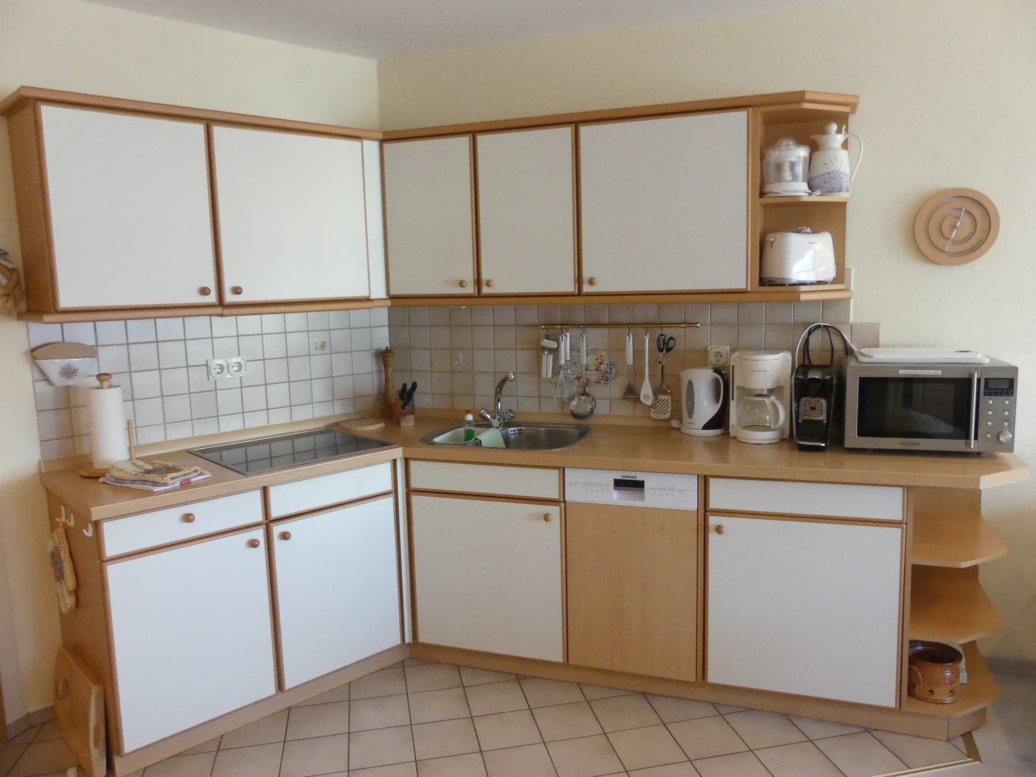 Küche FW rechts in der Ferienwohnung Landhaus Gartenstraße in Bispingen