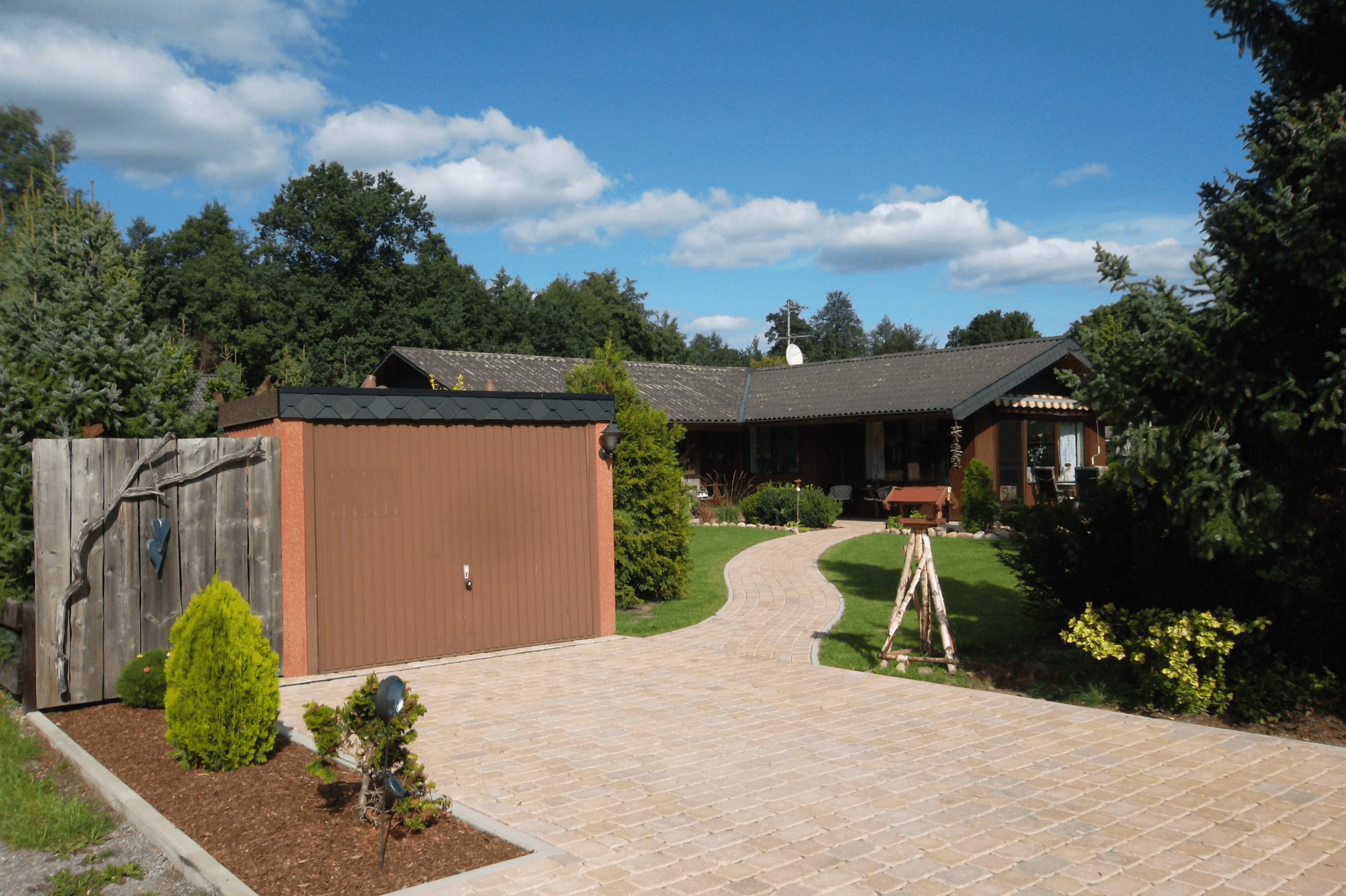 Auffahrt zum Ferienhaus Heimelig Müden Örtze