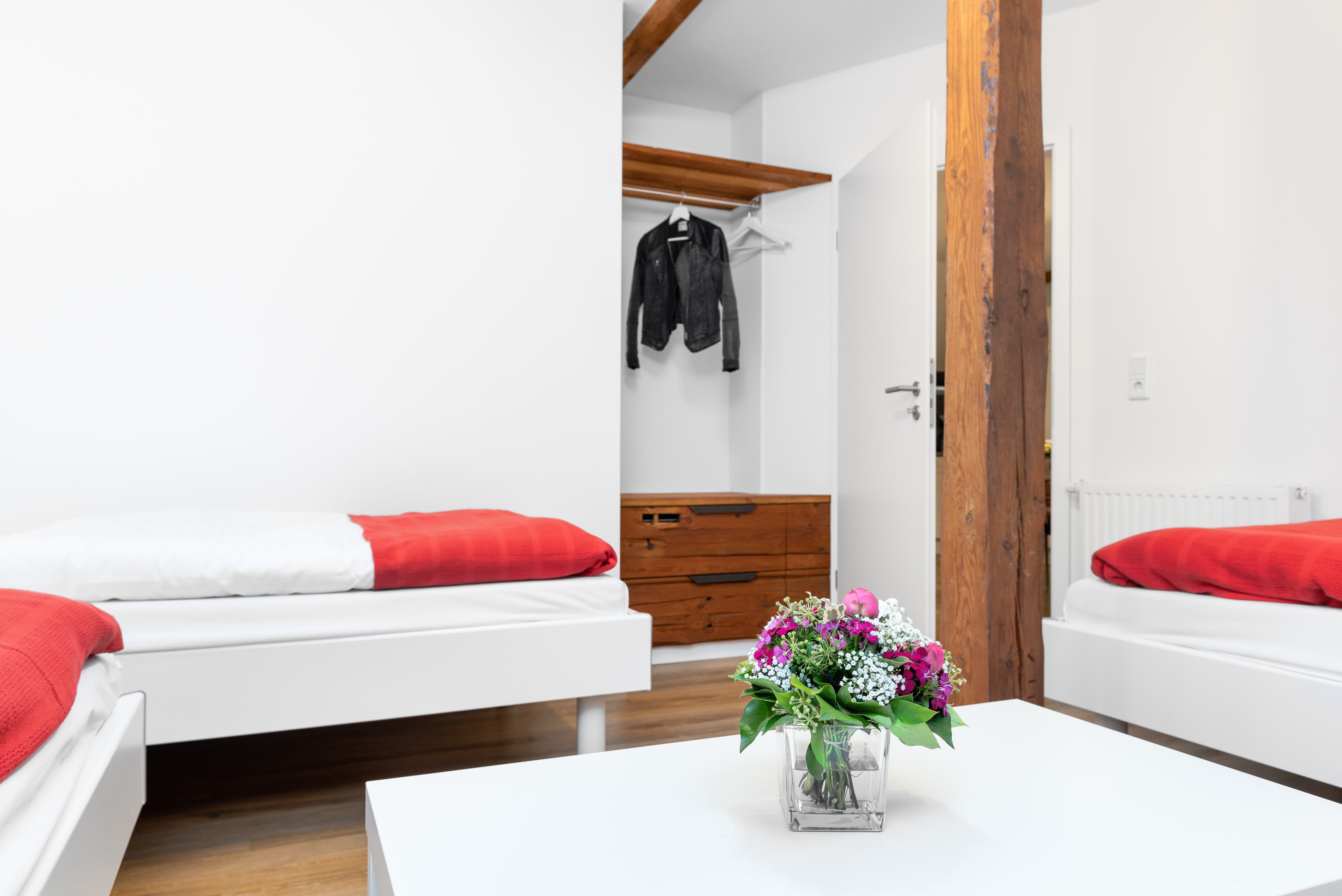 Das Schlafzimmer 2 der Ferienwohnung Lindenberg´s Kamp auf dem Heitmannshof in Rosengarten