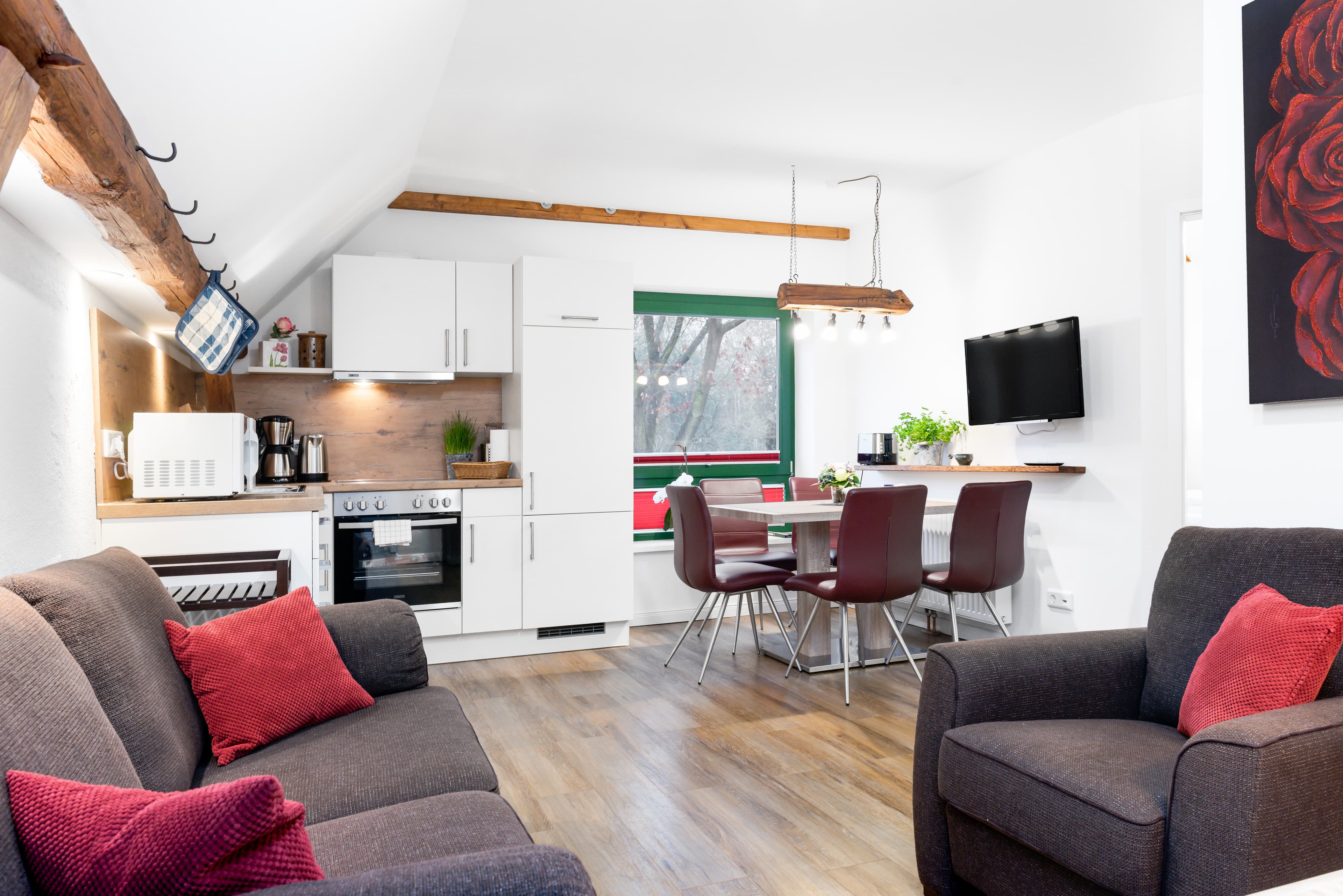 Das Wohn-/Esszimmer der Ferienwohnung Lindenberg´s Kamp auf dem Heitmannshof in Rosengarten